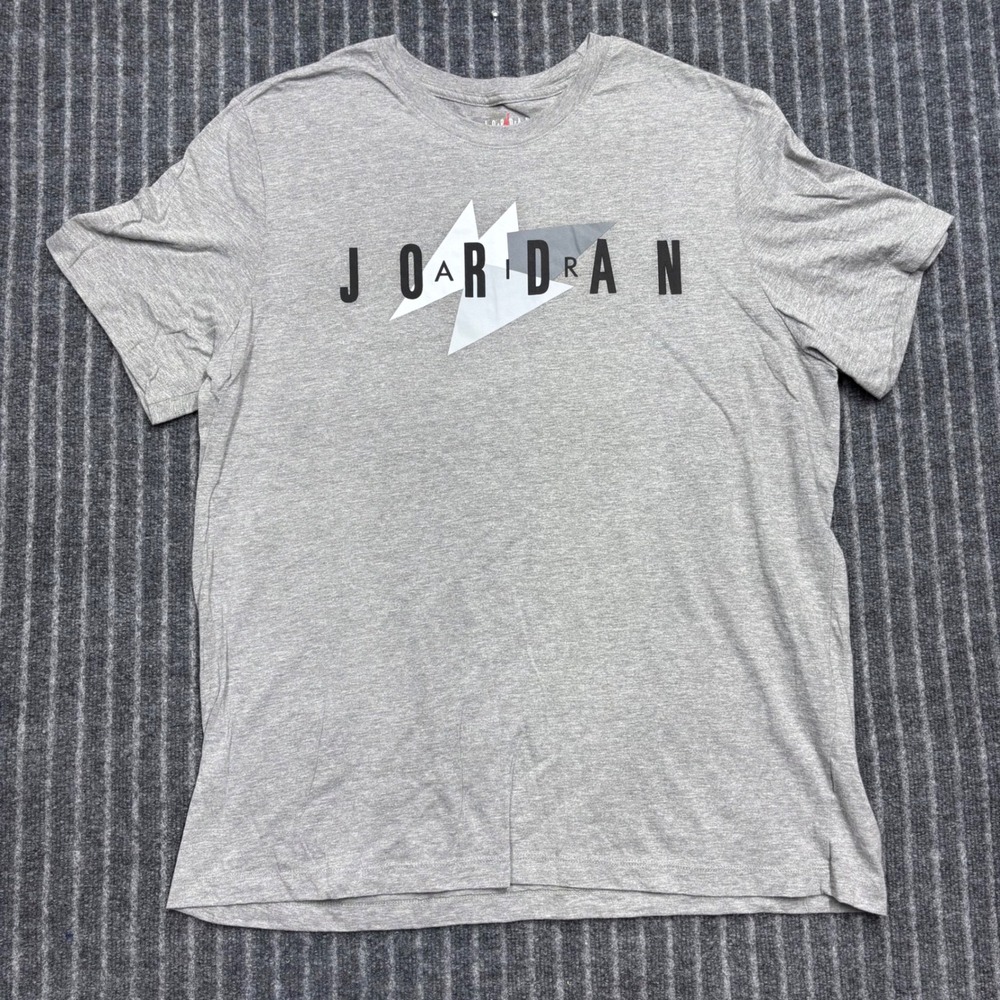 Jordan Mens Graphic T-Shirt XXL Gray Short Sleeve Jumpman Sportswear Logo Tee